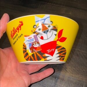 9COUNT 2006/07 VINTAGE KELLOGG'S FROSTED FLAKES CERAMIC CEREAL BOWLS TONY TIGER